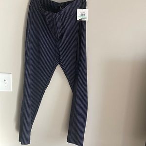 Brand New Navy colored stripe pants! Size 8 and no defects or stains!
